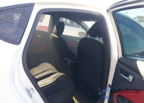 2013 Dodge Dart Rallye z USA, uszkodzony, nr VIN 1C3CDFBA6DD103209